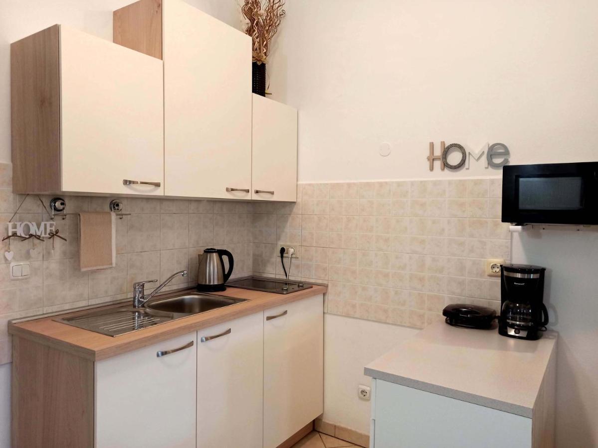 Apartman Dora Пула Екстериор снимка